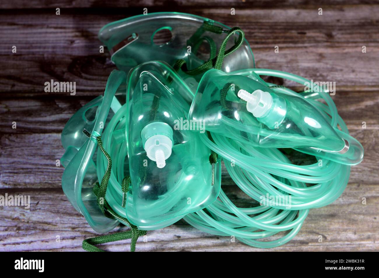 Oxygen mask, a mask that provides a method to transfer breathing oxygen