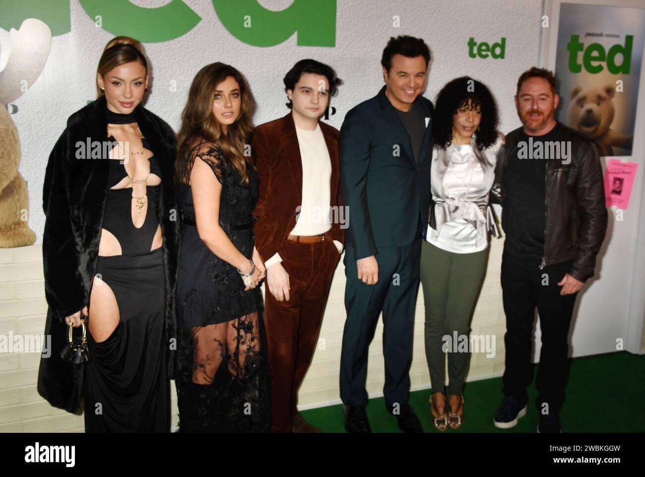 LOS ANGELES, CALIFORNIA - JANUARY 10: (L-R) Charly Jordan, Giorgia