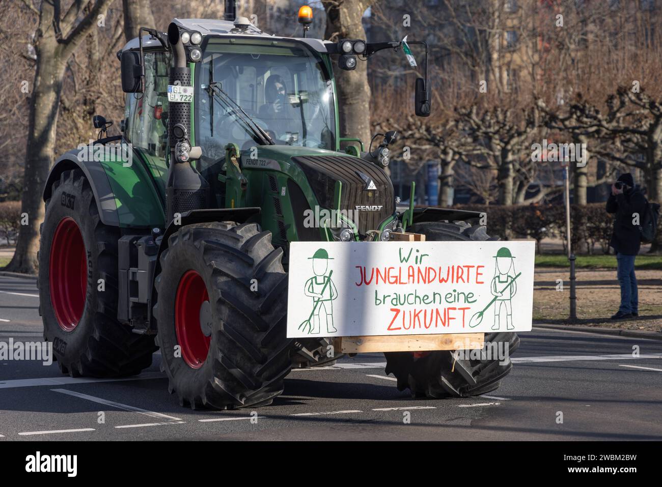 bauernprotest-sternfahrt-nach-frankfurt-am-main-rund-600-landwirte