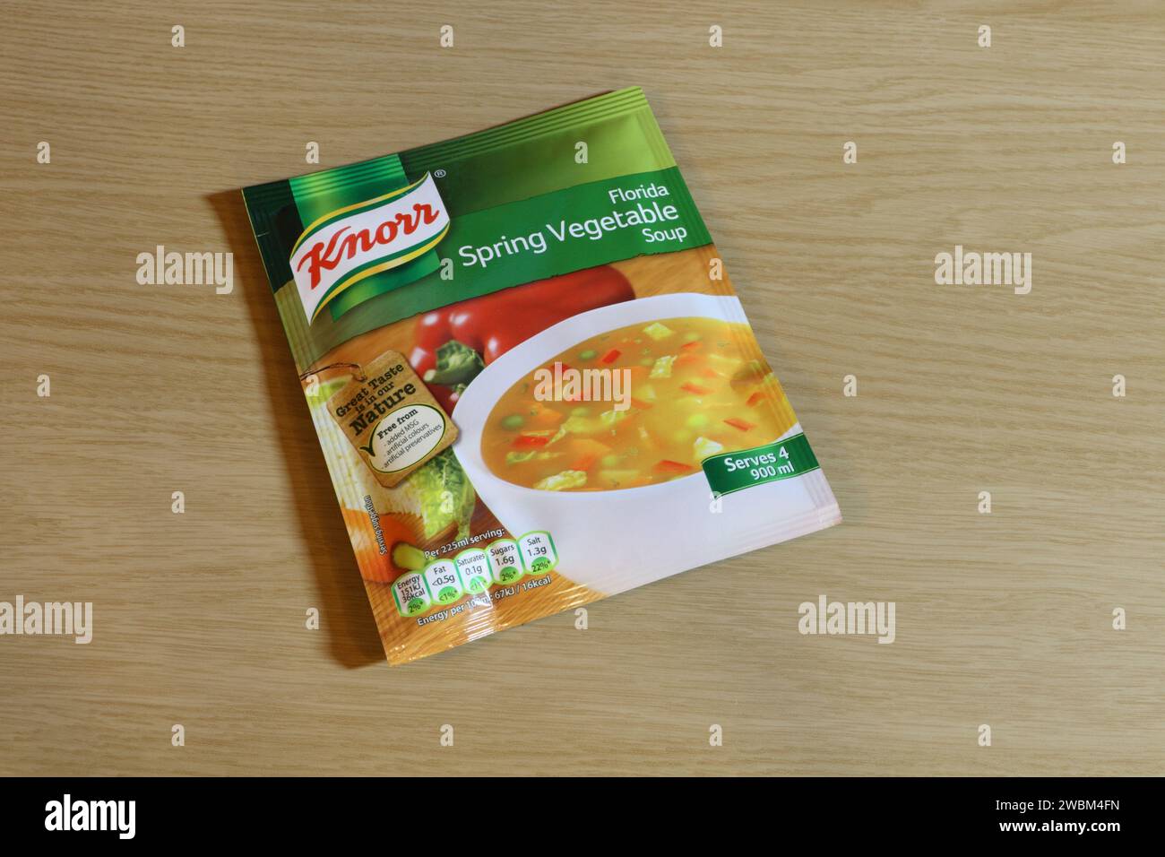 A packet of Knorr Spring vegetable soup ingredients ready meal Stock Photo