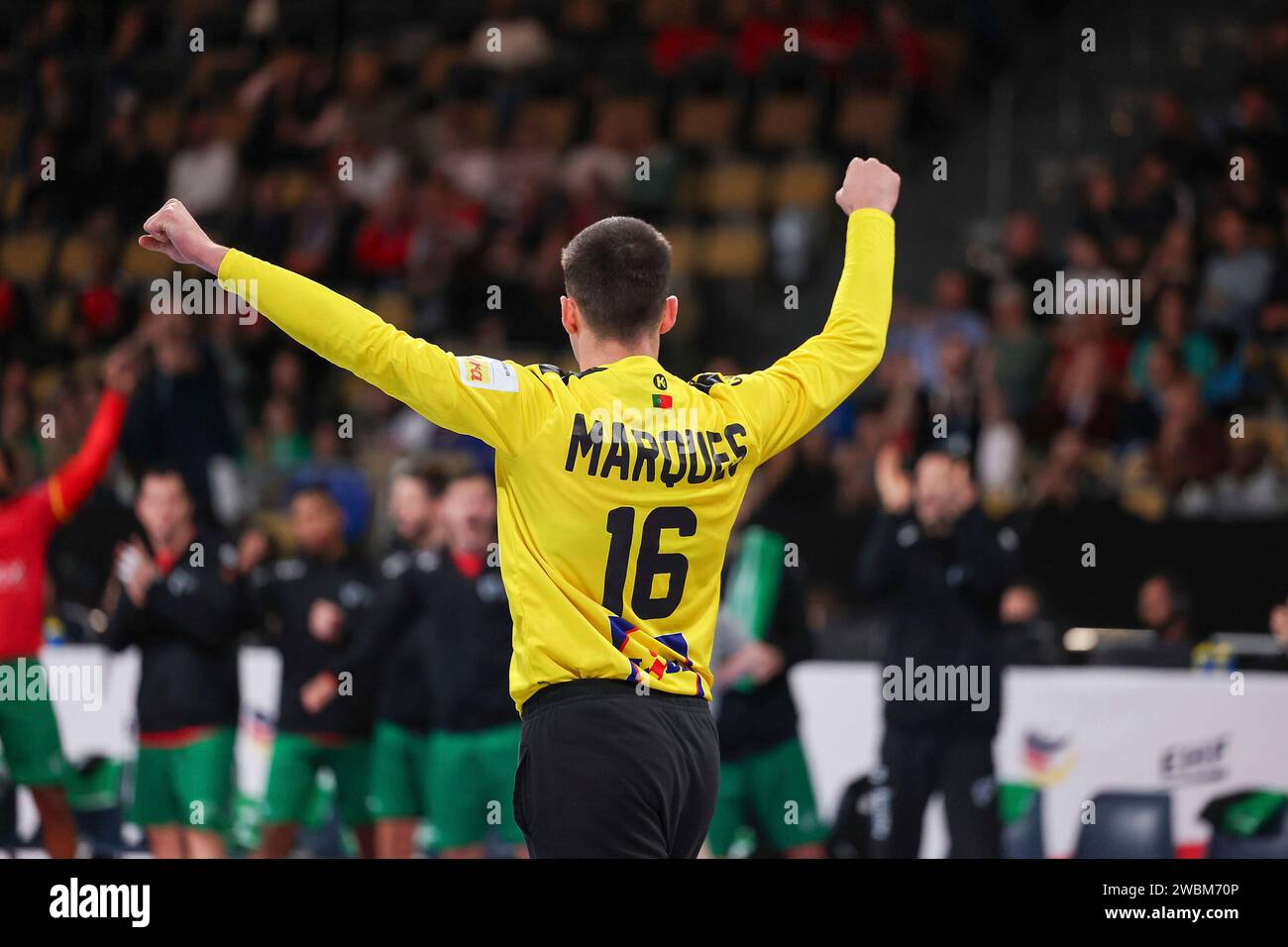 Olympiahalle Munich Munchen Thursday 11 January 2024 MEN S EHF EURO 2024 PRELIMINARY ROUND GROUP F Portugal Greece v.l. goalkeeper Diogo Rema Marques Portugal jubel Stock Photo Alamy