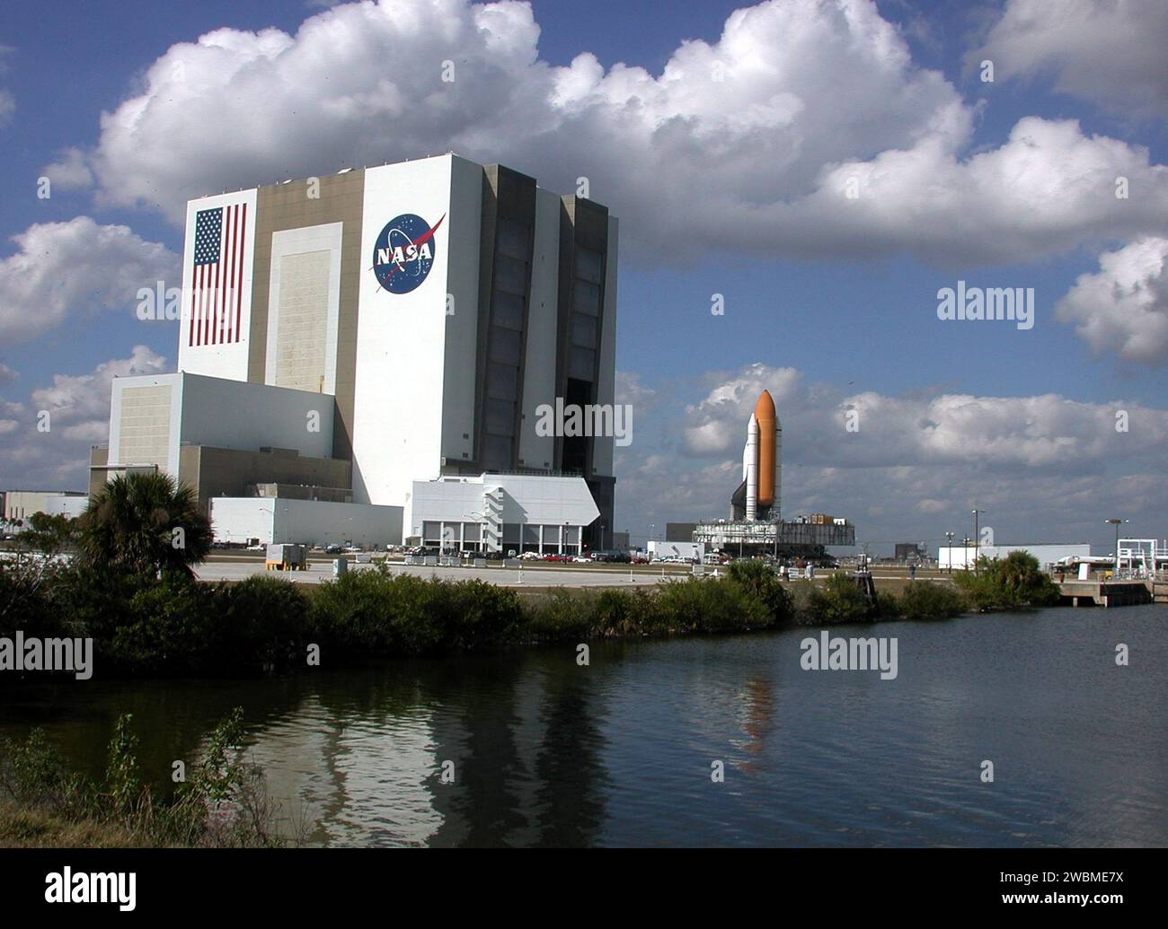 KENNEDY SPACE CENTER, FLA. -- From across the turn basin, Space Shuttle ...