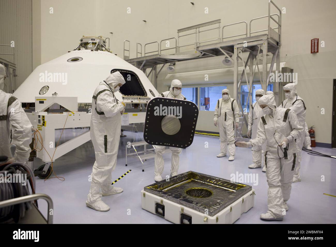 Mars Curiosity Rover Entry Module Curiosity rover and laser hi-res stock photography and images - Alamy