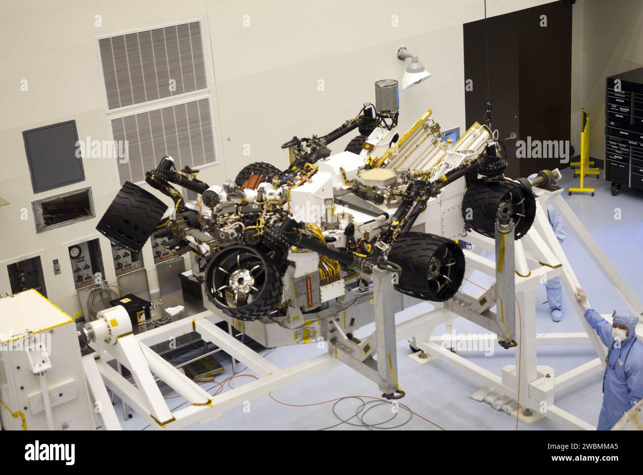Technicians conducted rotation tests on the Mars Science Laboratory ...