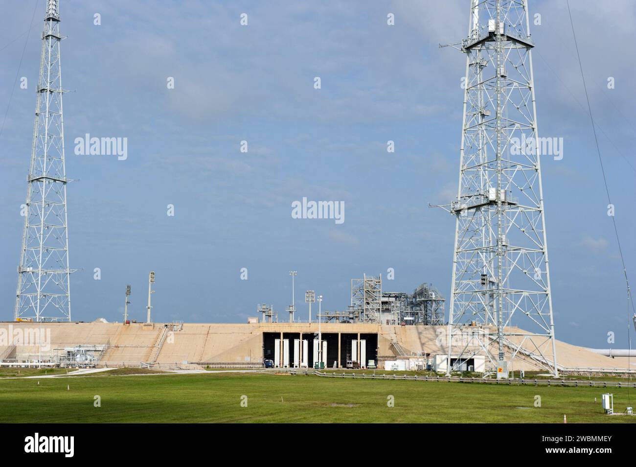 Service Structure For Rockets Only remnants of fixed and rotating service structures remain on Launch ...