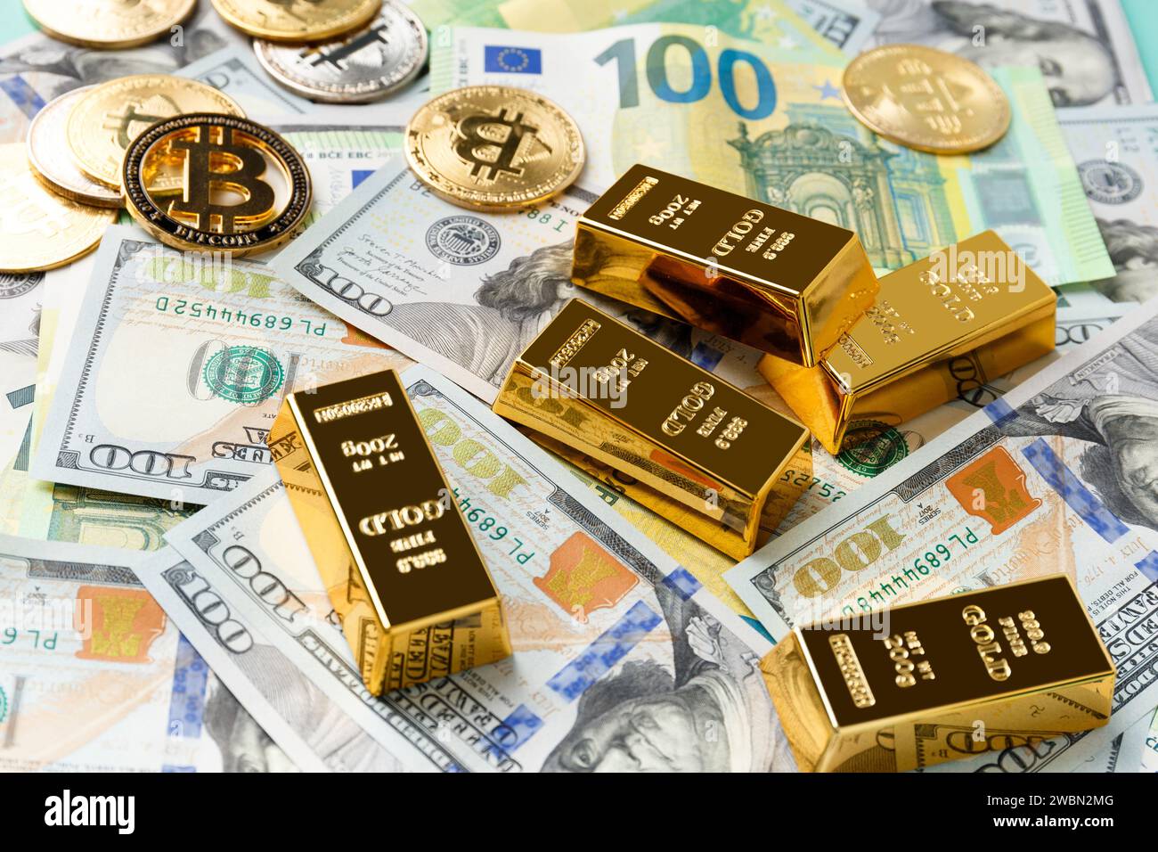 Banknote gold bars gold coin hi-res stock photography and images - Alamy