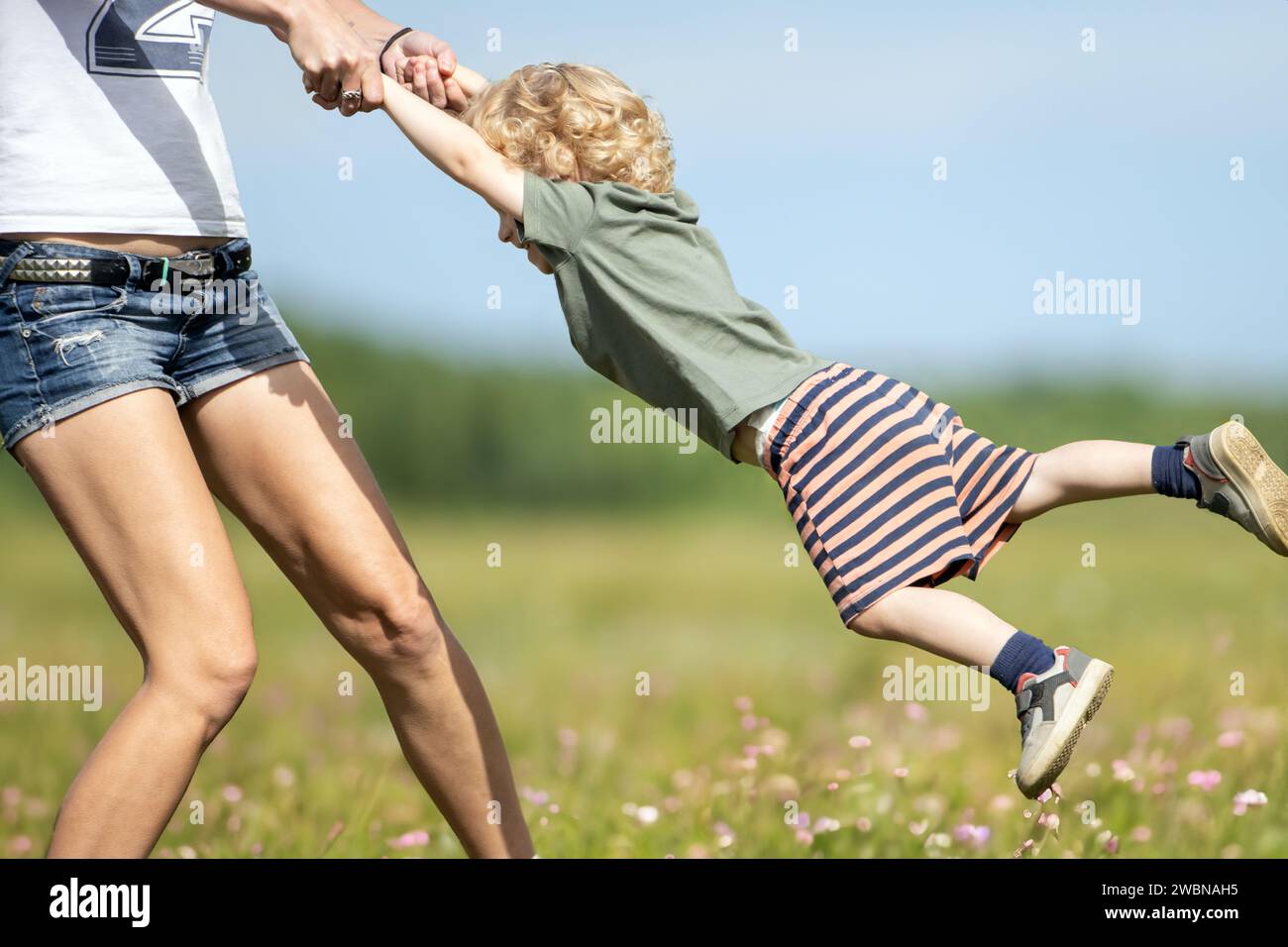 The spin kid hi-res stock photography and images - Alamy
