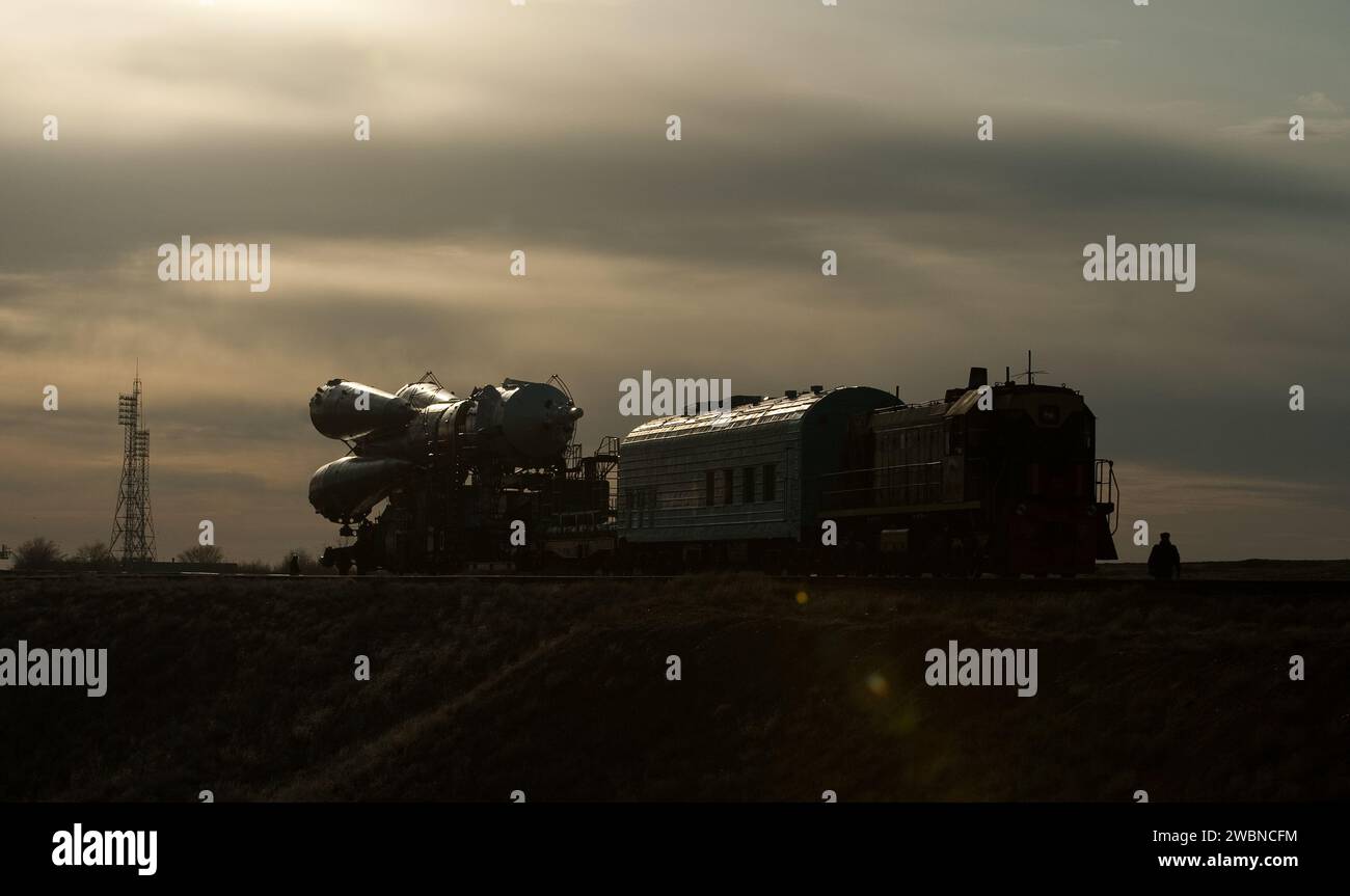 The Soyuz TMA-18 spacecraft is rolled out by train to the launch pad at the Baikonur Cosmodrome, Kazakhstan, Wednesday, March, 31, 2010.  The launch of the Soyuz spacecraft with Expedition 23 Soyuz Commander Alexander Skvortsov of Russia, Flight Engineer Mikhail Kornienko of Russia and NASA Flight Engineer Tracy Caldwell Dyson is scheduled for Friday, April 2, 2010 at 10:04 a.m. Kazakhstan time. Stock Photo