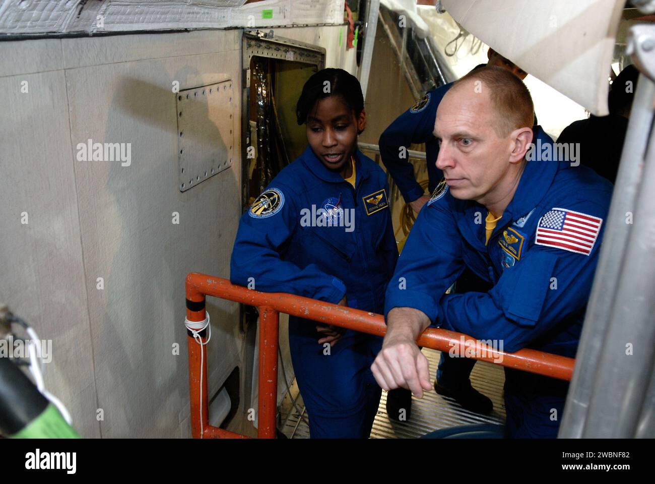 STS-131 crew members conducted Crew Equipment Interface Test (CEIT ...
