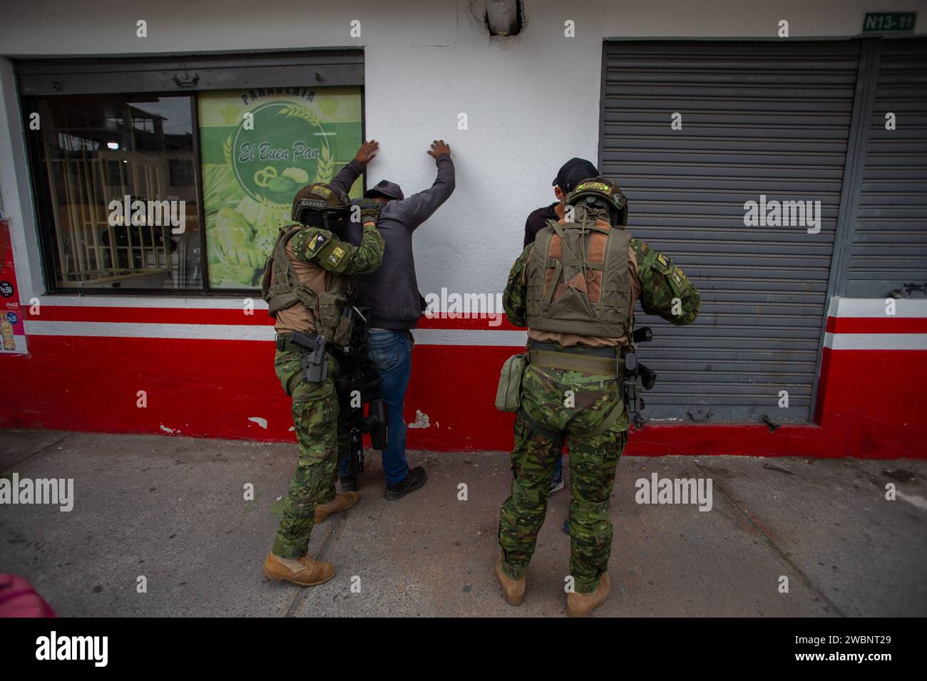 Quito, Ecuador. 11th Jan, 2024. Elite teams from the Ecuadorian armed