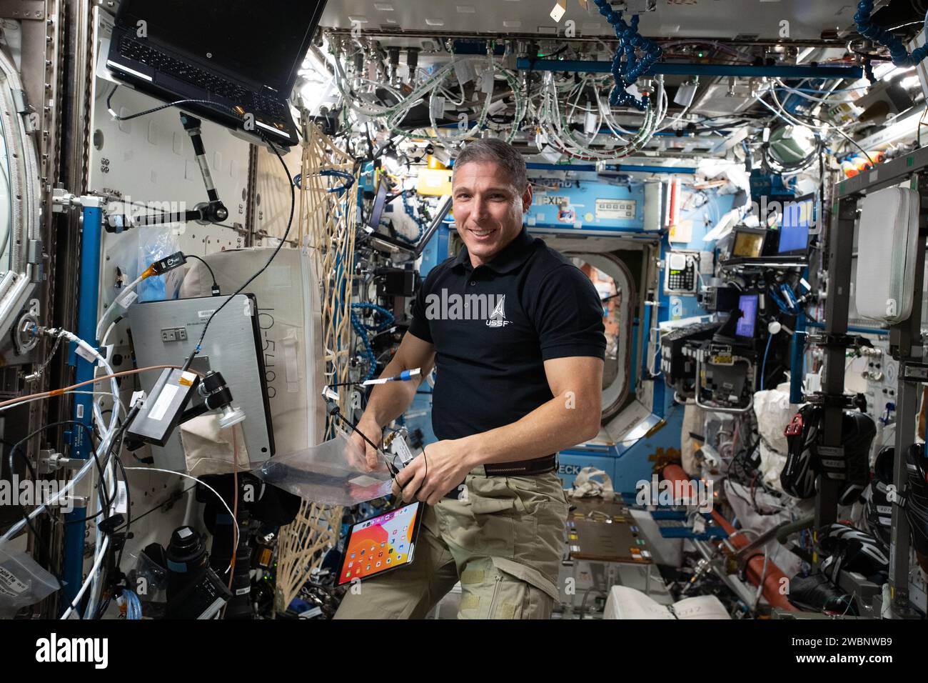 Iss destiny laboratory module hi-res stock photography and images - Alamy