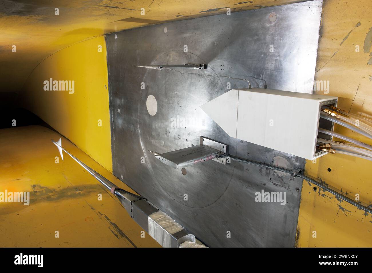 Pursure Rake The 1998 UPWT sonic boom experiment included conical survey probes, a ...