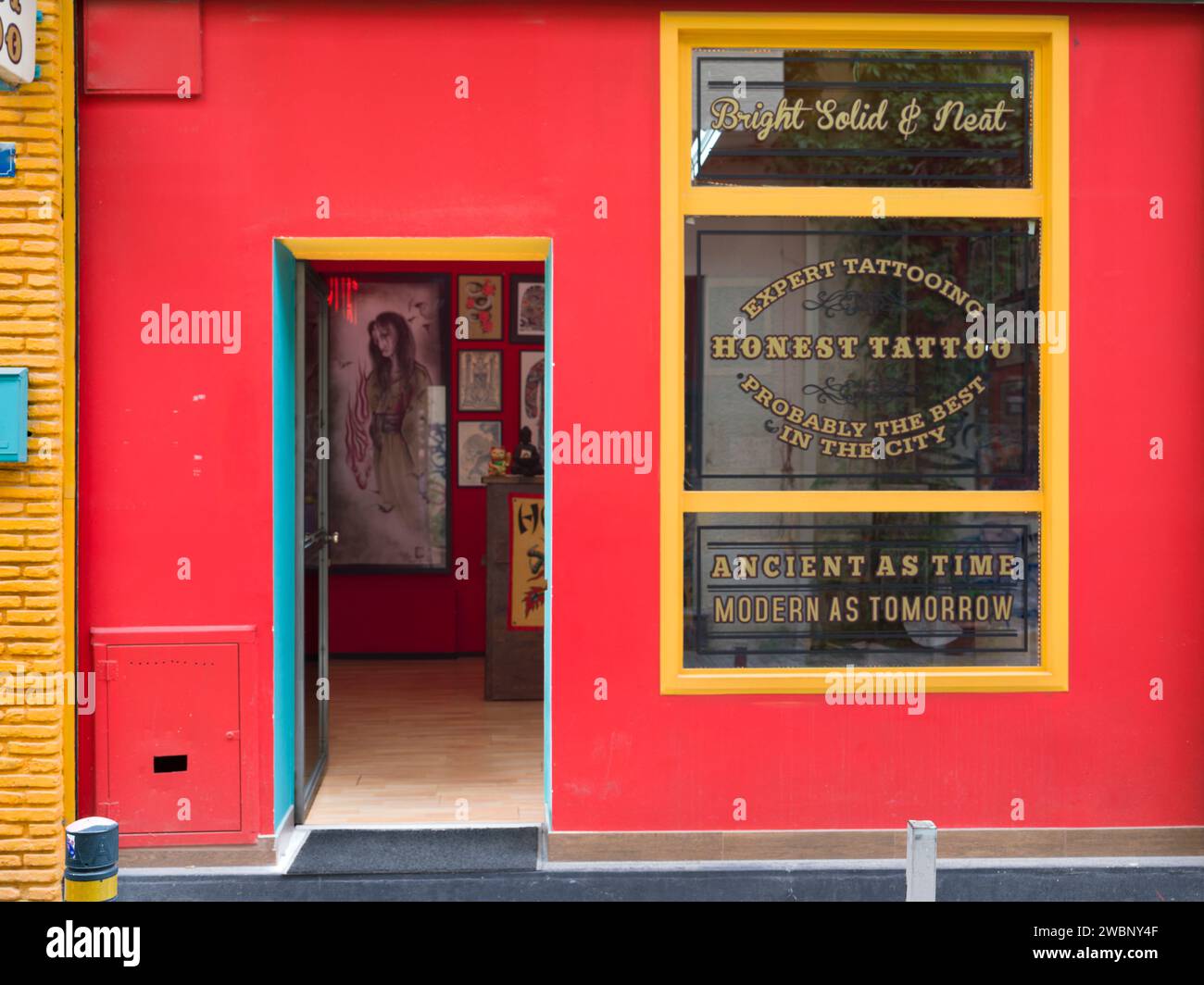 Front view of a Tattoo Parlor in Athens, Greece Stock Photo