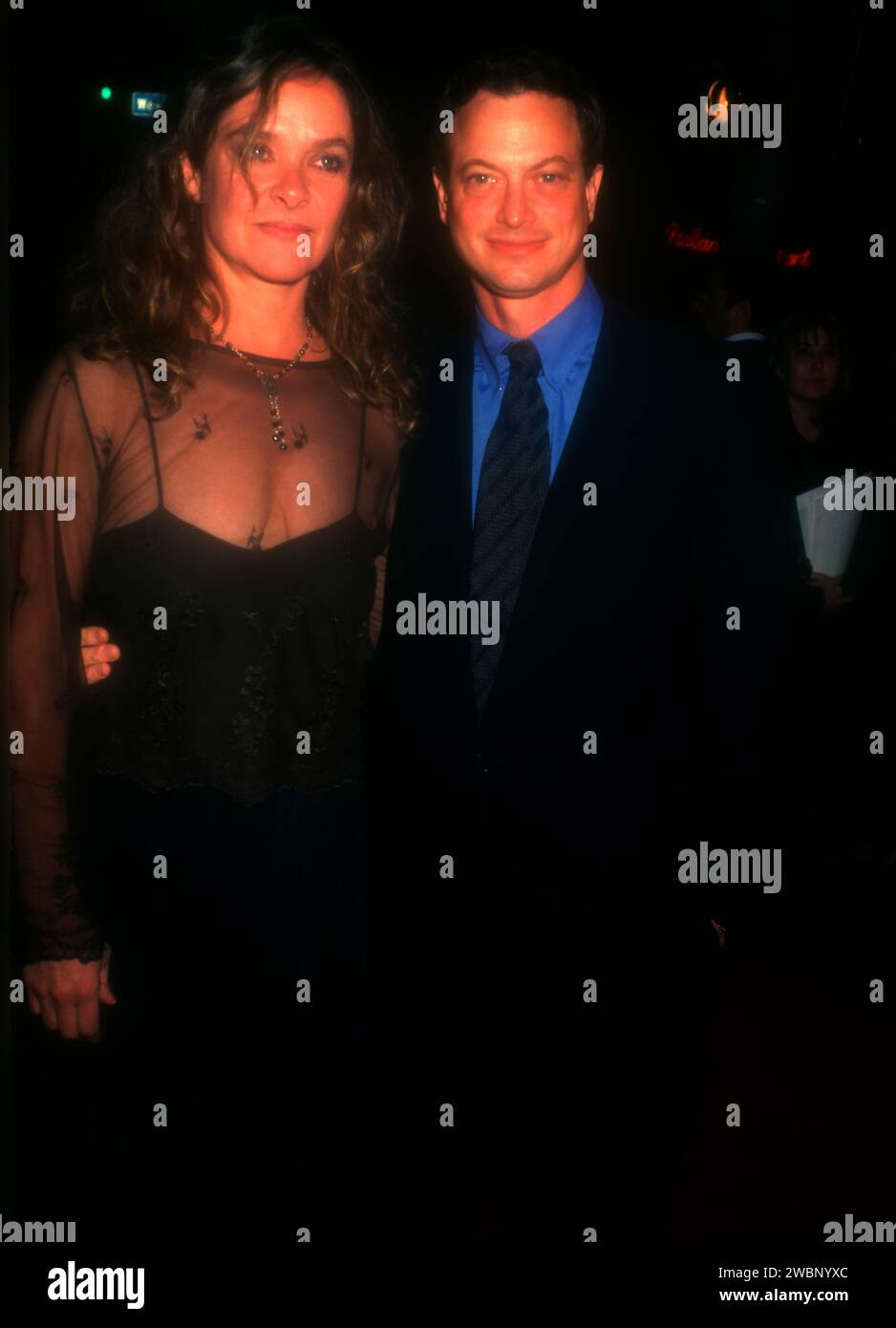 Los Angeles, California, USA 1st November 1996 Actor Gary Sinise and wife Moira Harris attend Touchstone Pictures Ransom Premiere at Mann Village Theatre on November 1, 1996 in Los Angeles, California, USA. Photo by Barry King/Alamy Stock Photo Stock Photo