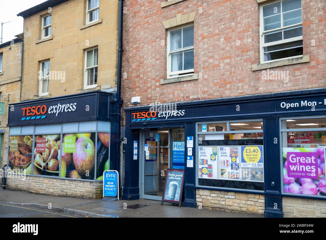 Grocery and food hires stock photography and images Alamy