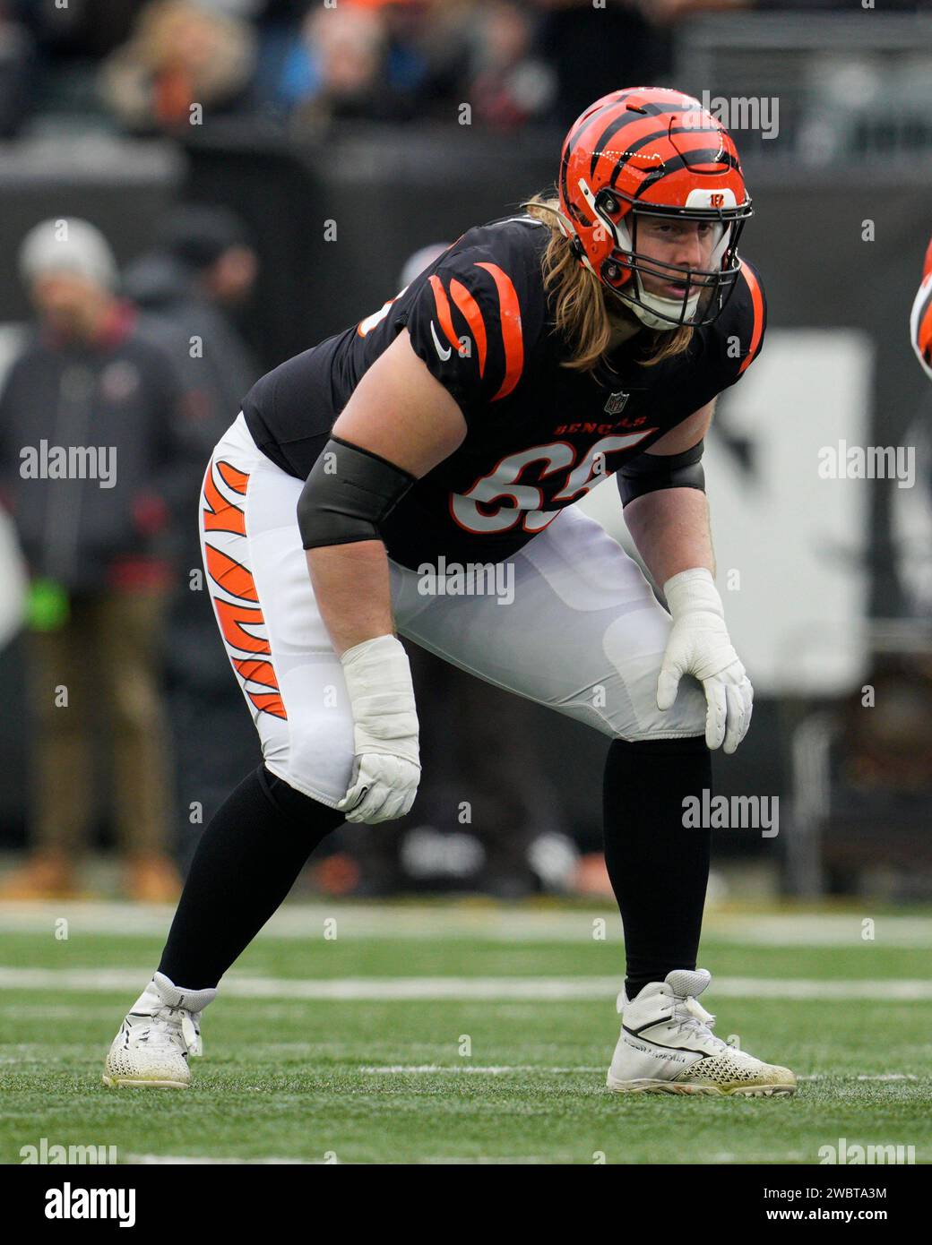 Cincinnati Bengals guard Alex Cappa takes up a stance during an NFL football game against the