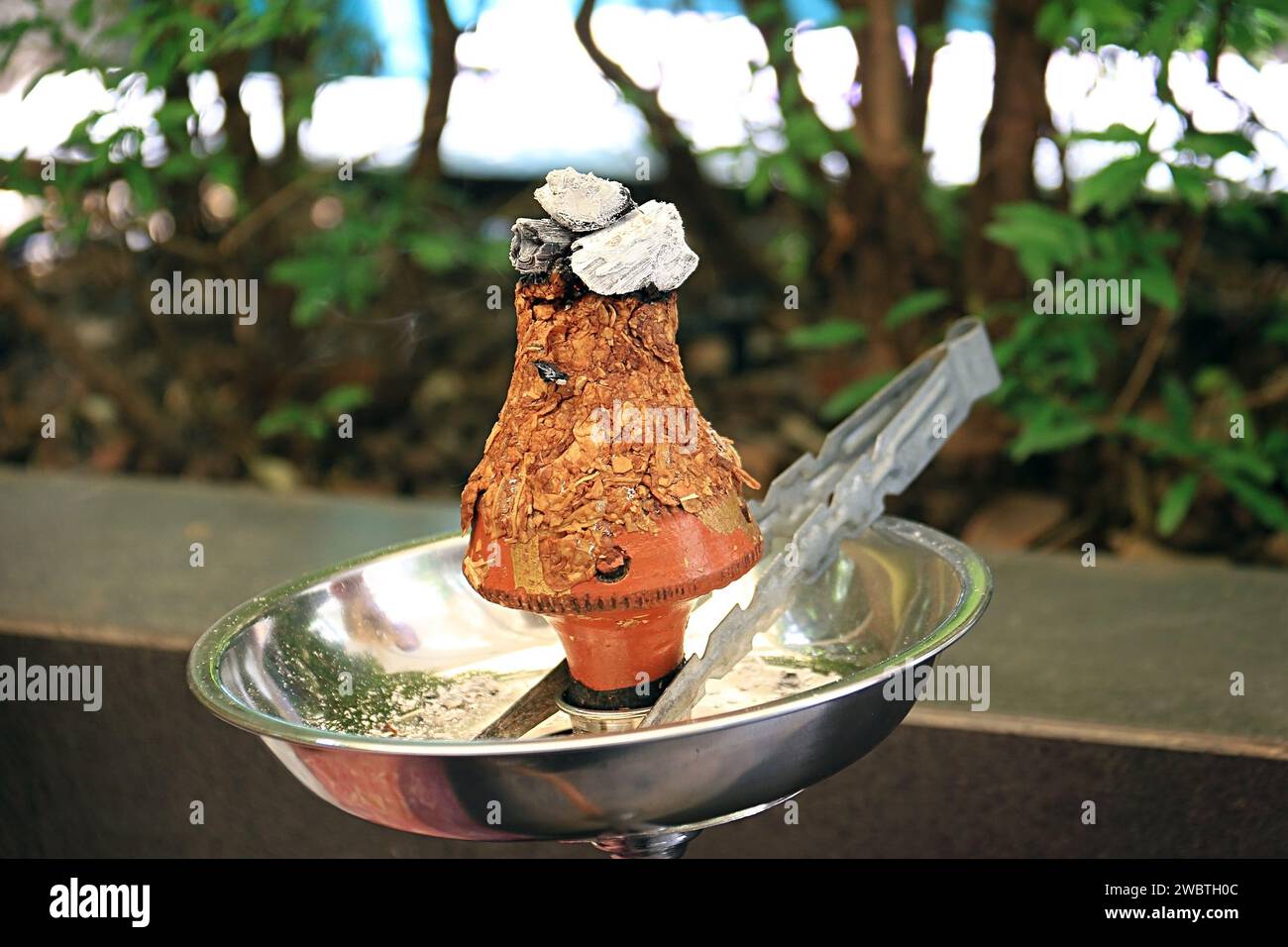 Shisha tobacco hi-res stock photography and images