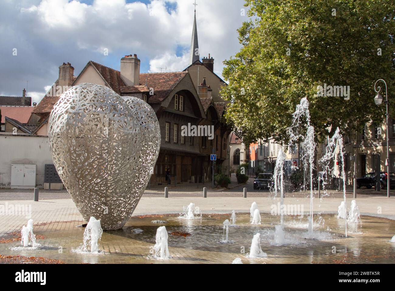 The heart of Troyes, France, a 2-tonne, 3.5m high sculpture by local artists Michèle and Thierry Kayo-Houël is set in the historic city centre. Stock Photo