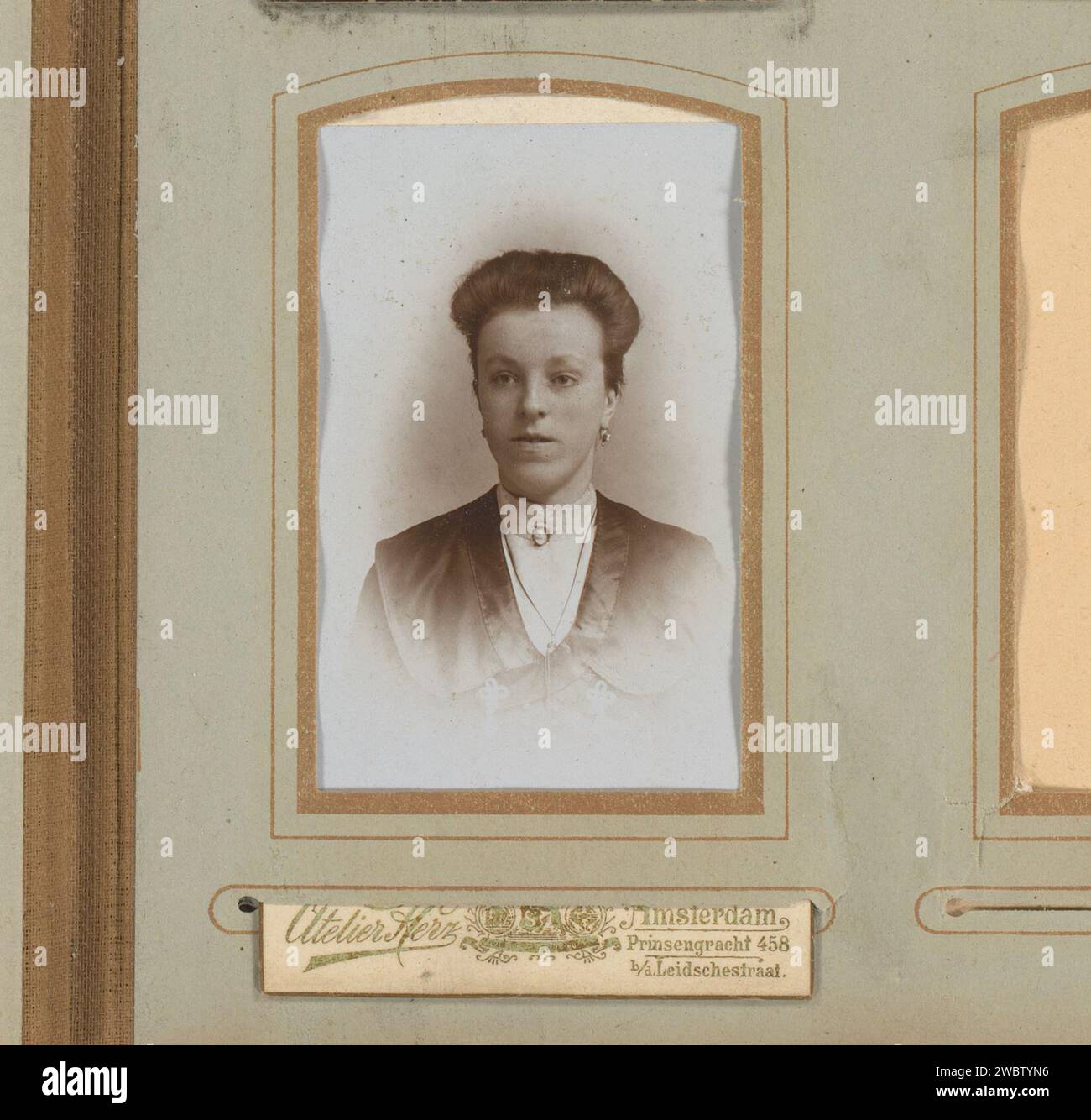 Portrait of a woman, Atelier Herz, 1892 - 1910 Photograph. visit card ...