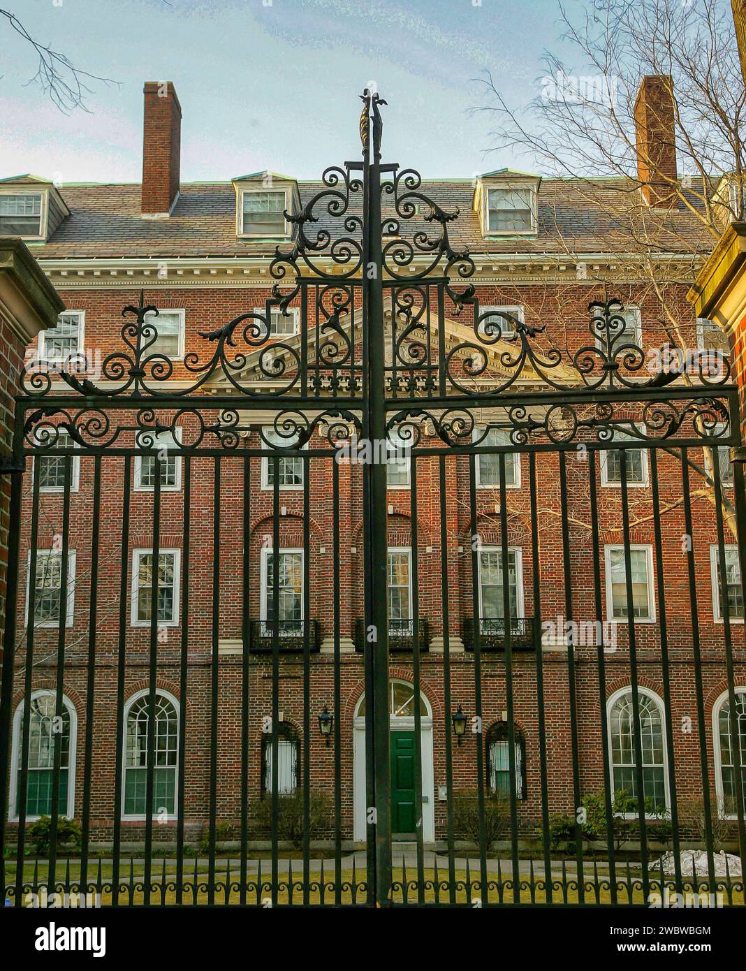 Gates wroght iron gates hires stock photography and images Alamy