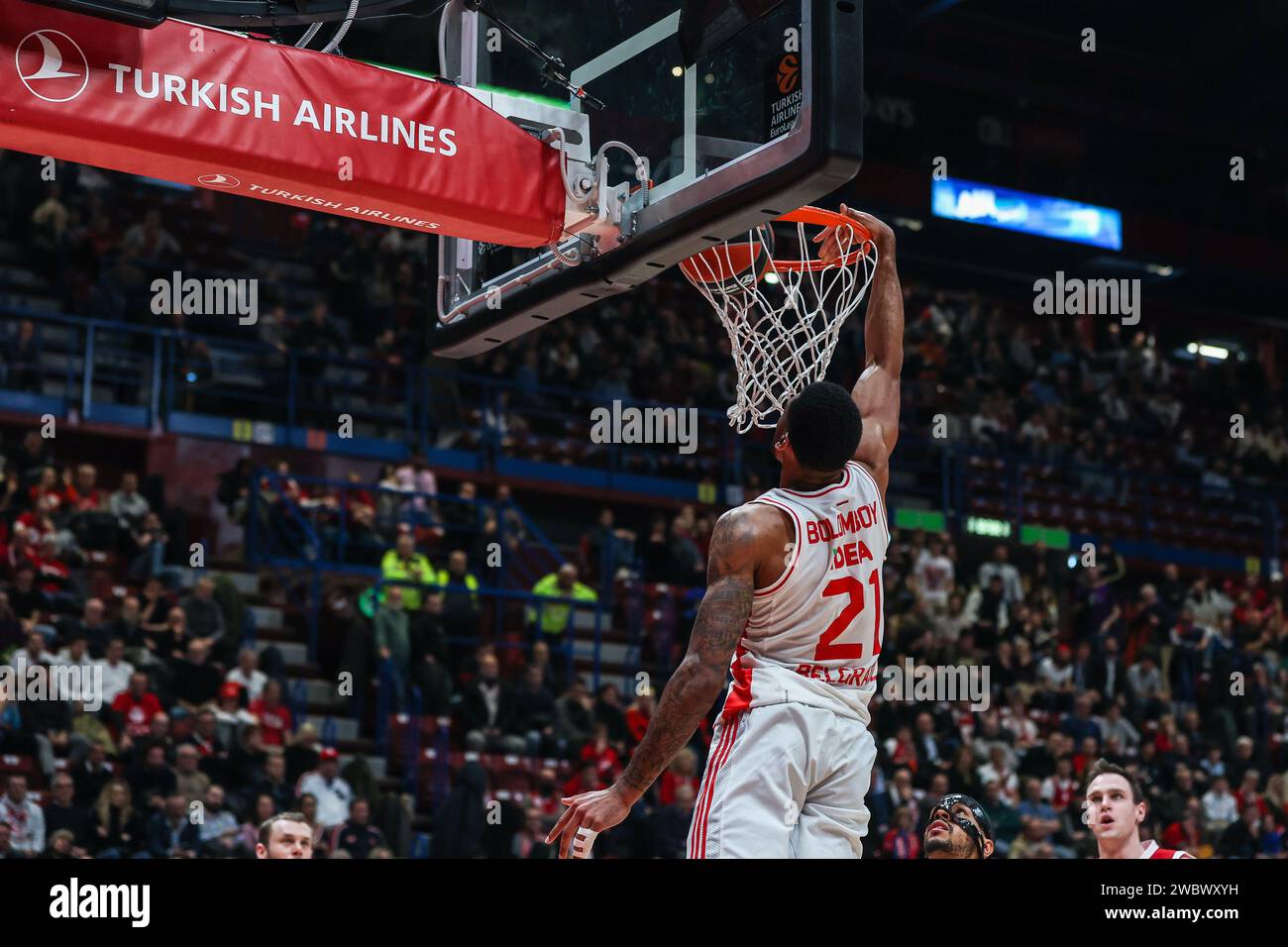 The Next Dunk: What Happens When the Algorithm Outperforms the Athlete? The Next Dunk: What Happens When the Algorithm Outperforms the Athlete?