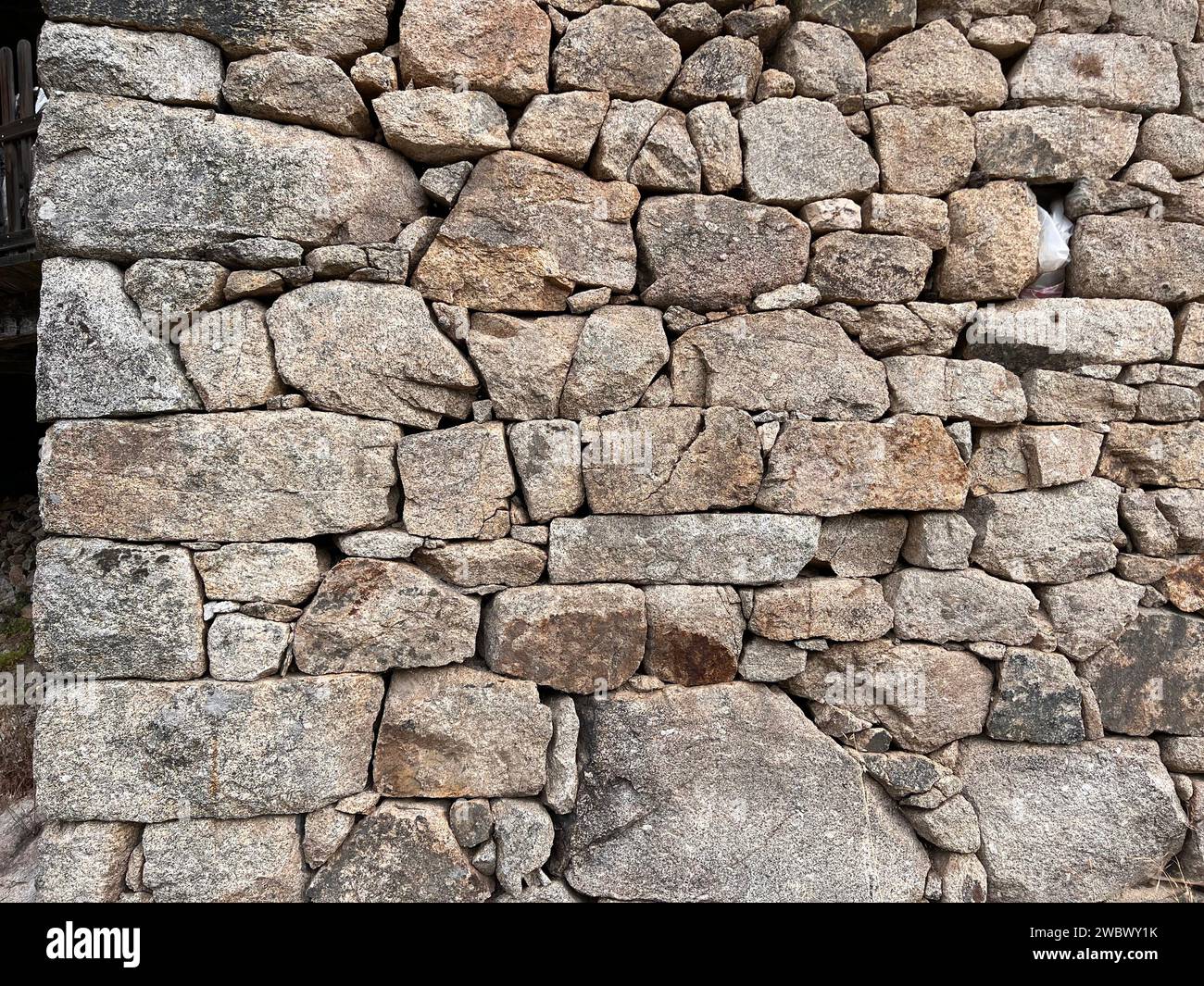 Detail of a traditional dry stone masonry from the south of France in the Cevennes Stock Photo