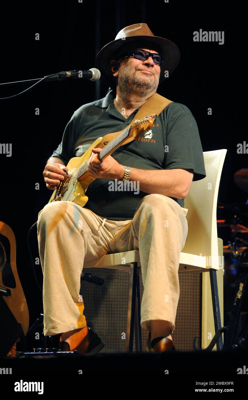 Roberto ciotti 2008 hires stock photography and images Alamy