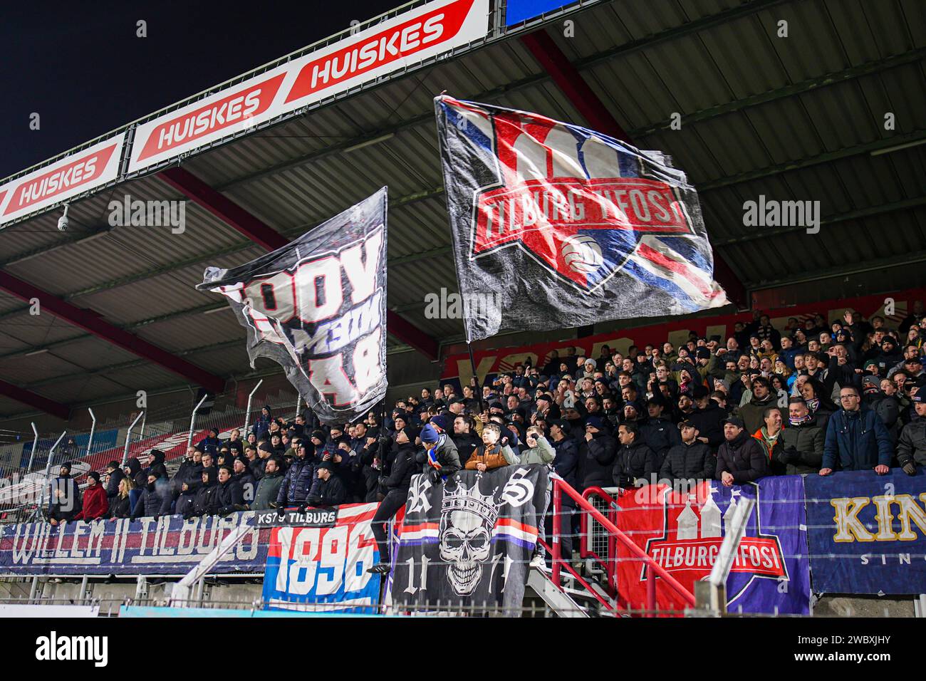 Frans Fans Oss, Netherlands. 12th Jan, 2024. OSS, NETHERLANDS - JANUARY 12: fans ...