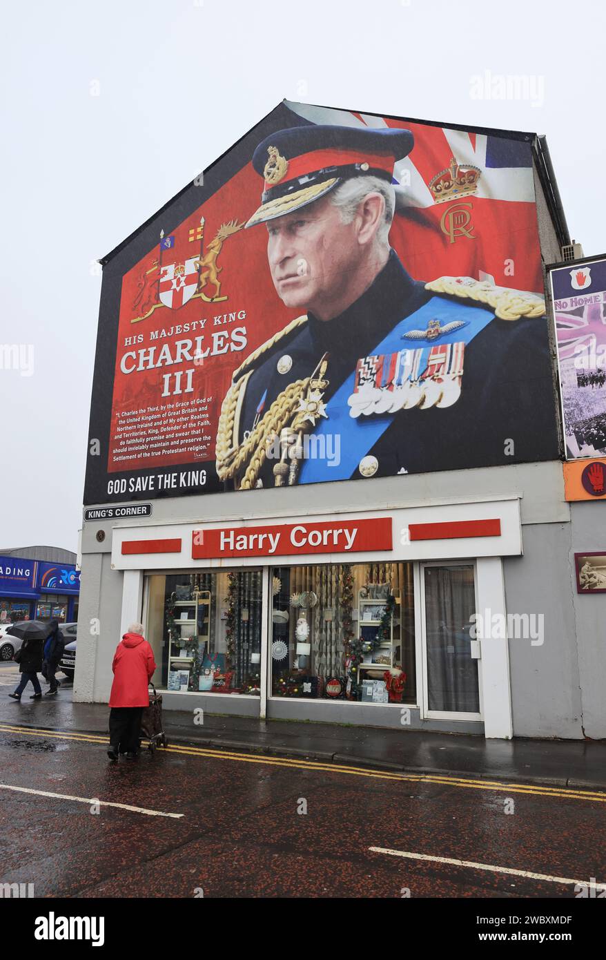 King Charles Corner in the royalist Protestant Shankill area of Belfast, NI, UK Stock Photo