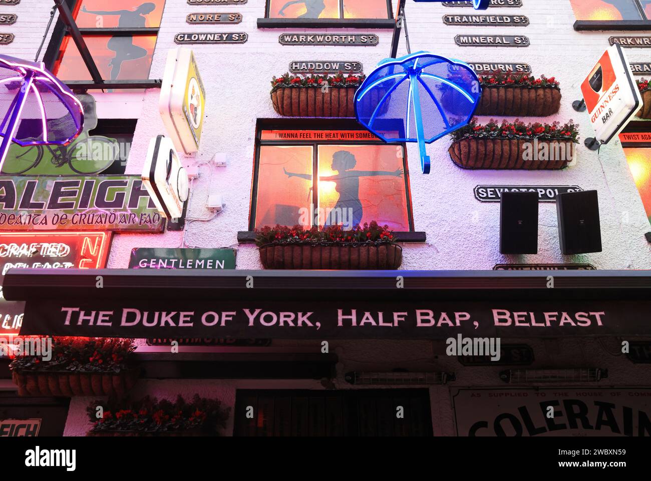 The Duke of York, a traditional, popular Belfast pub, with craic, music & humour, on a narrow, cobbled alleyway in the historic Half Bap area, in NI. Stock Photo