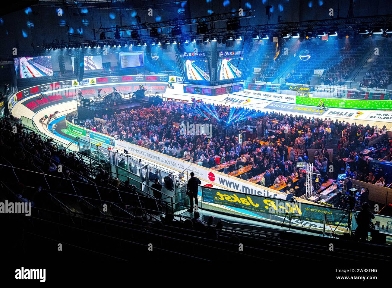  Bremen, Germany. 12th Jan, 2024. Cycling: Start of the 57th Sixdays 