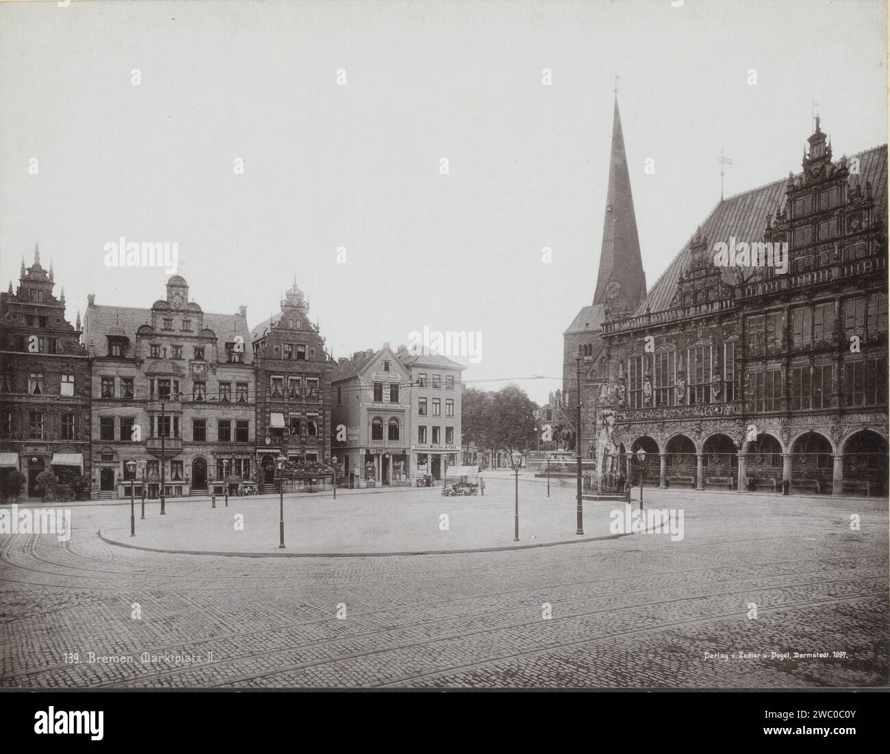 Marketplace in Bremen, Anonymous, Zedler and Vogel, 1897 photomechanical print  Bremenpublisher: Darmstadt paper. cardboard collotype square, place, circus, etc. Bremen Stock Photo