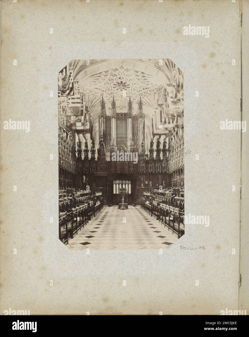 St georges chapel windsor choir hi-res stock photography and images - Alamy