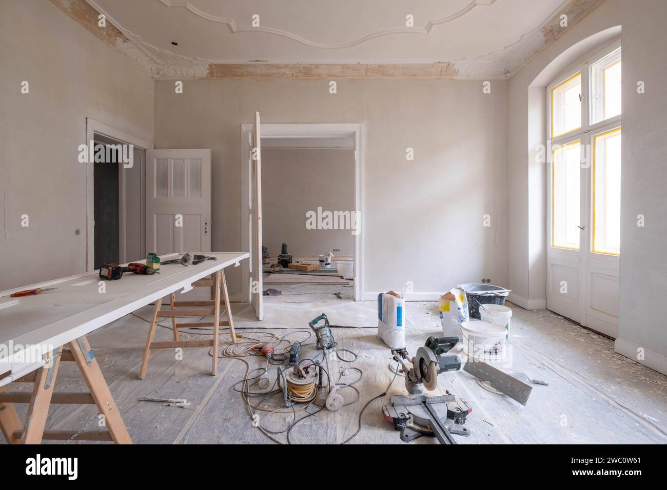 Home renovation, Apartment room during refurbishment Stock Photo - Alamy