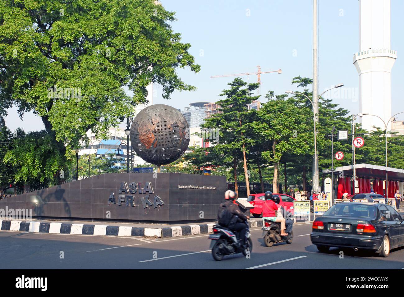 The Centre Of Bandung 0 Km Monument