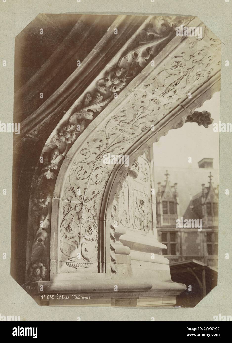 Decoration on the castle of Kasteel van Bois, SéraphinMédéric