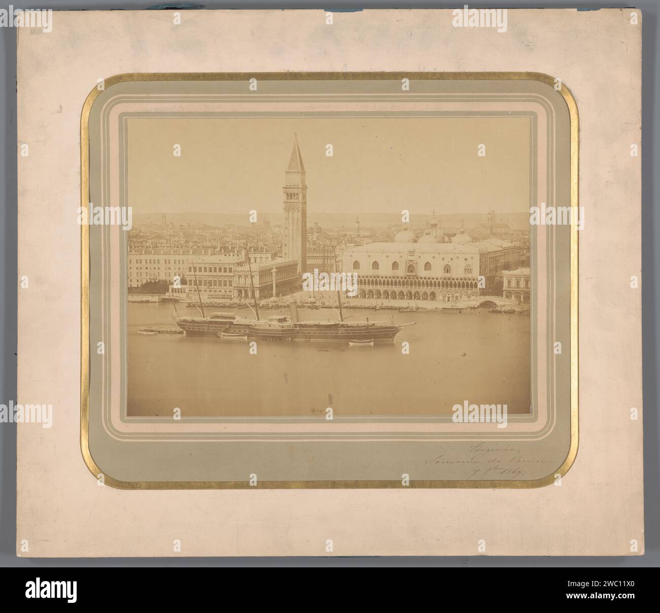 Tirage Albuminé Vintage "Costumi, Carlo Ponti Venezia" - Circa 1870, Format 7x9,5 Cm