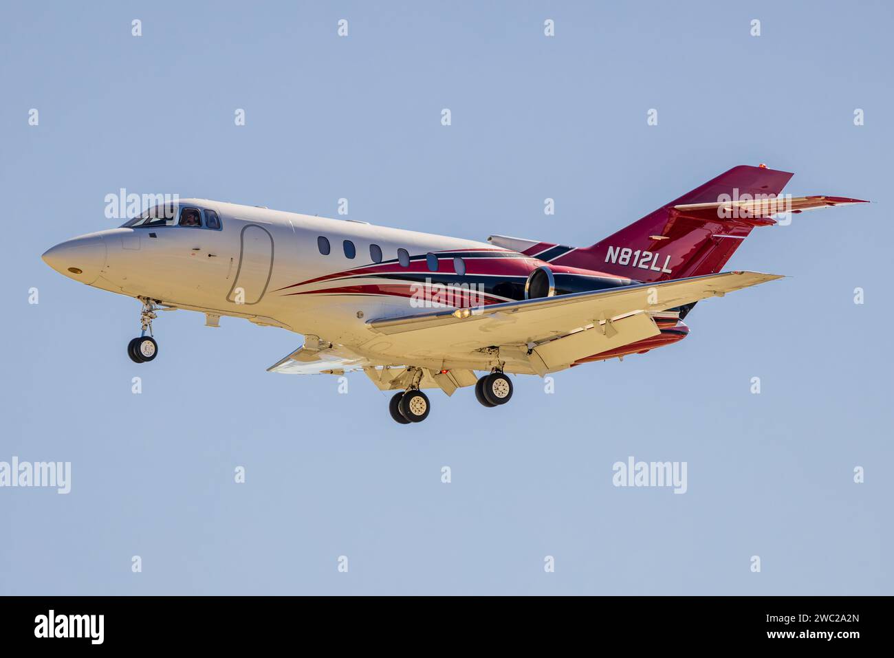 N812LL  Hawker 800XP landing at Palm Springs (PSP/KPSP) Stock Photo