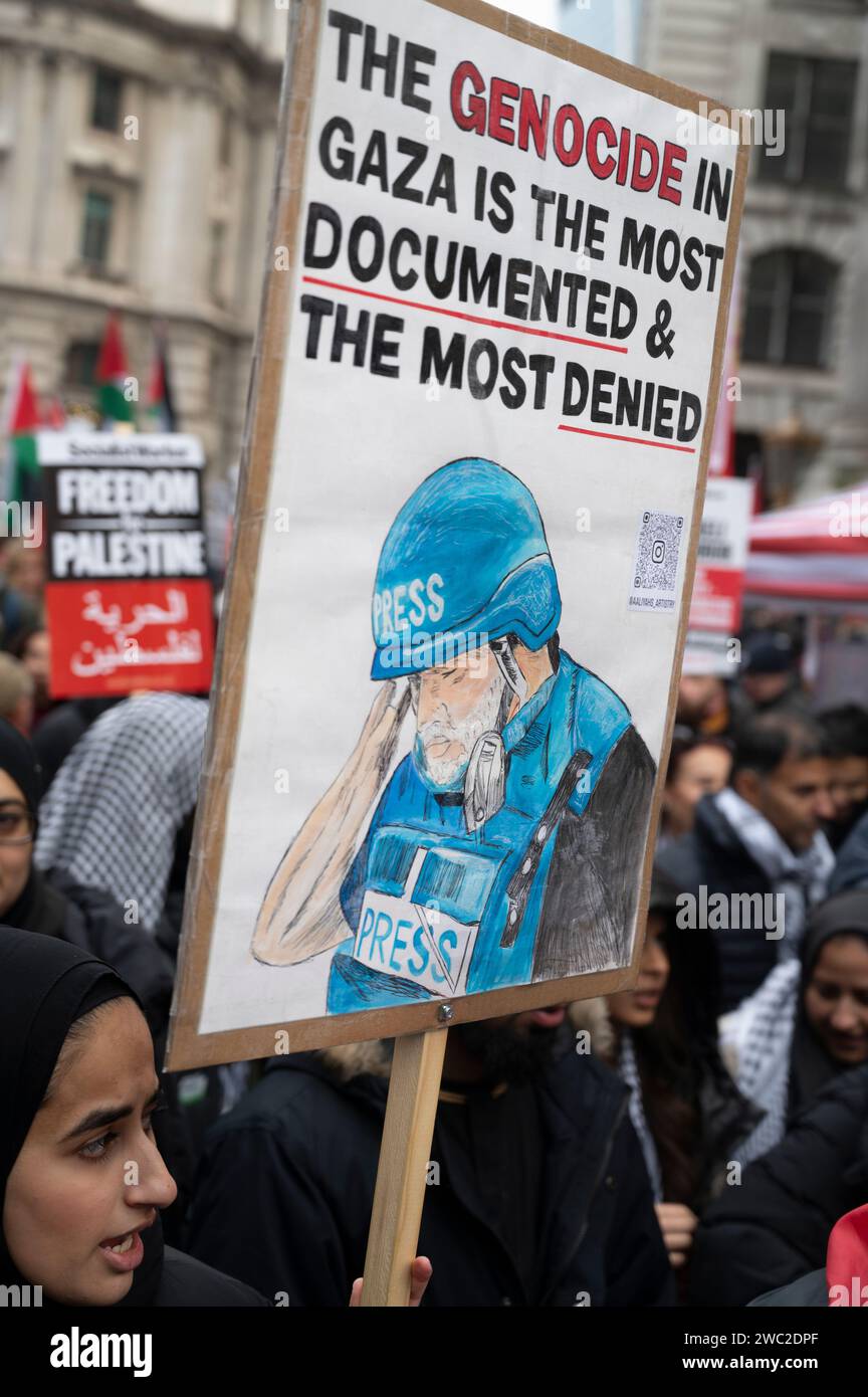 January 13th 2024. Hundreds of thousands of protestors  assemble at Bank in the City of London as part of a Global demonstration in support for Palest Stock Photo