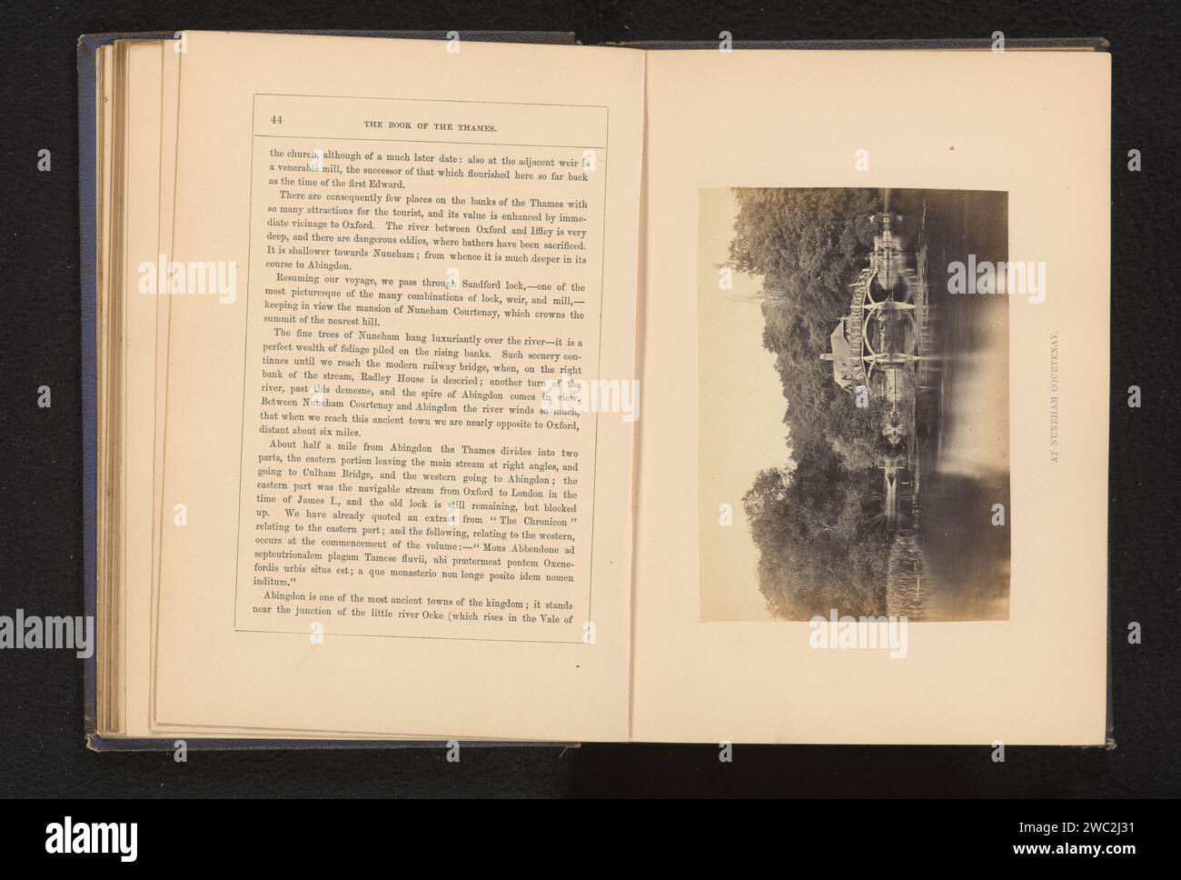 Face over the Thames at Nuneham Courtenay, Francis Frith (attributed to), c. 1862 - in or before 1867 photograph  Nuneham Courtenay paper albumen print river Thames. Nuneham Courtenay Stock Photo
