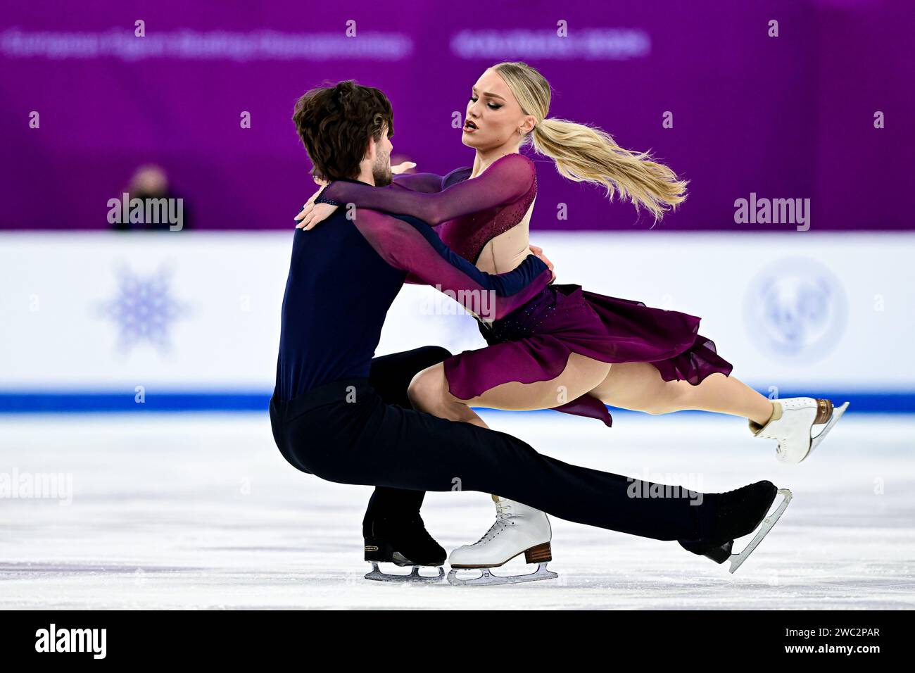 Phebe BEKKER & James HERNANDEZ (GBR), during Ice Dance Free Dance, at ...