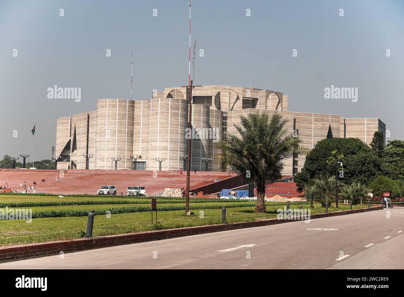 Parliament building in Dhaka, Bangladesh, designed by Louis Kahn Stock Photo