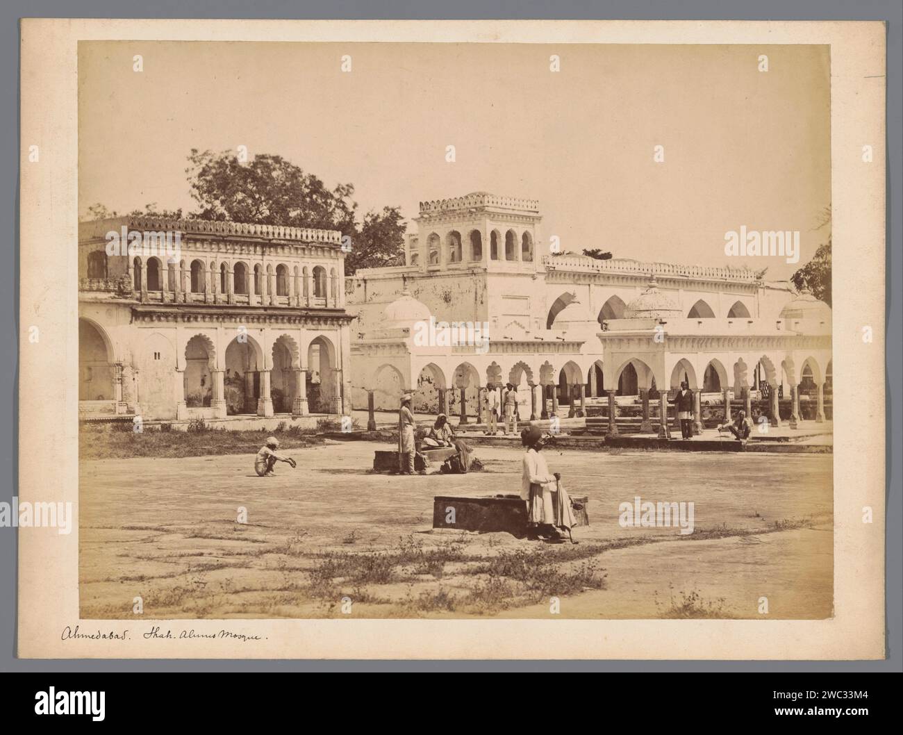 Courtyard of ShaheAlam's Roza in Ahmedebad, Gujarat, India, anonymous