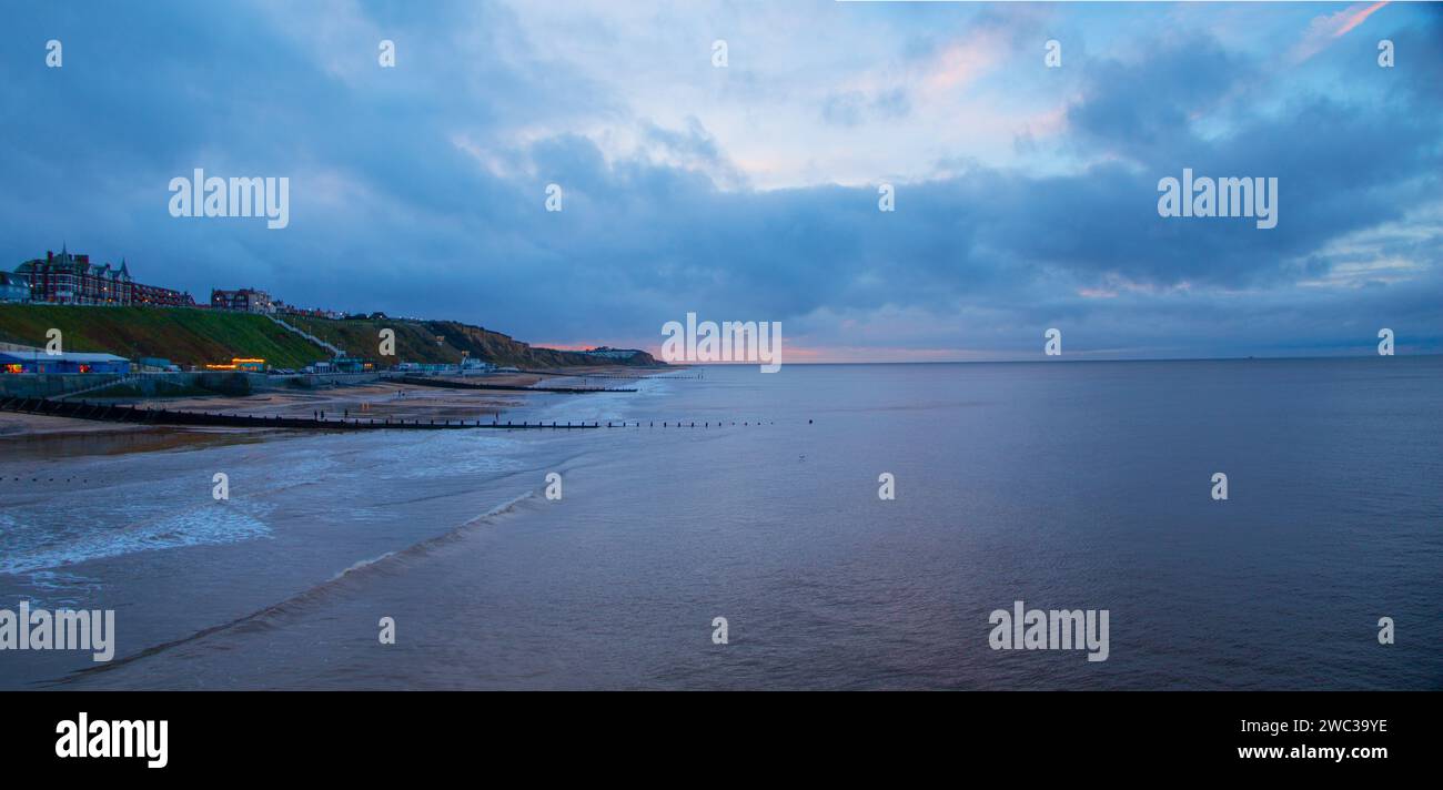 Sunset hi res hi-res stock photography and images - Alamy