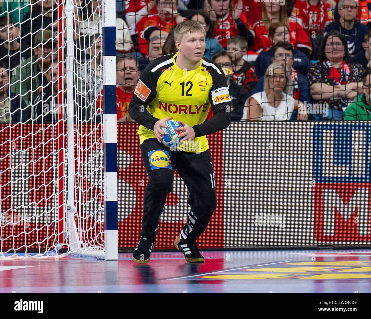 Muenchen, Deutschland. 13th Jan, 2024. Emil Nielsen (Torwart/Goalkeeper