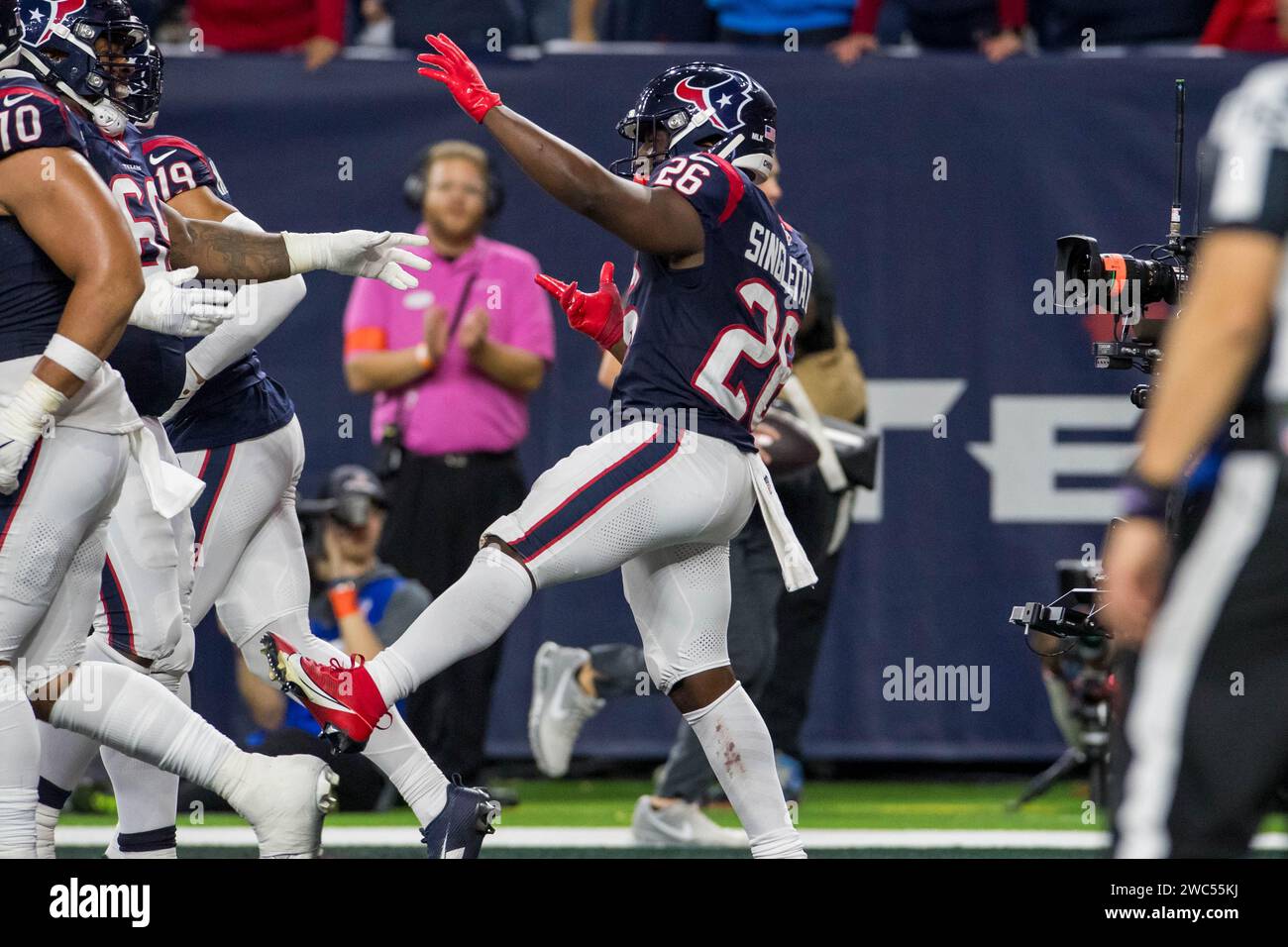 Houston, TX, USA. 13th Jan, 2024. Houston Texans running back Devin
