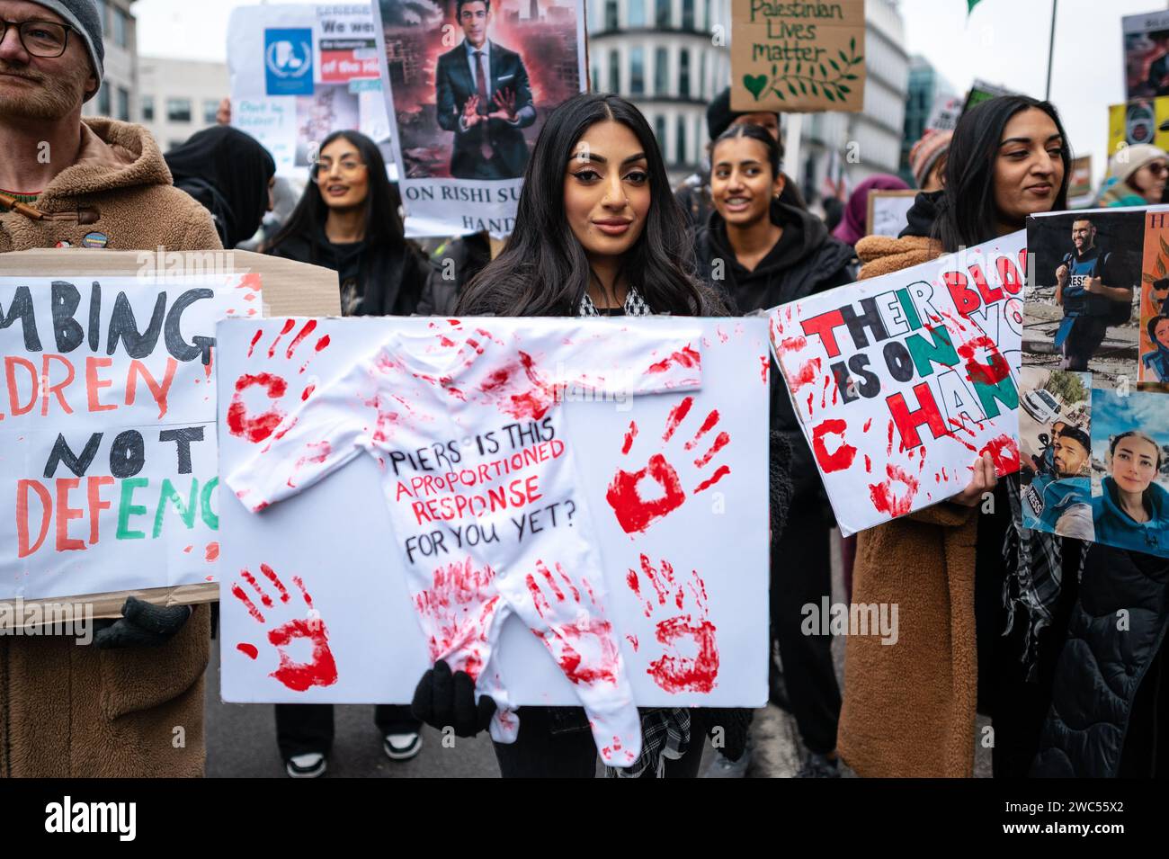 London, UK. 13 January 2024. Thousands march for the ‘National March ...
