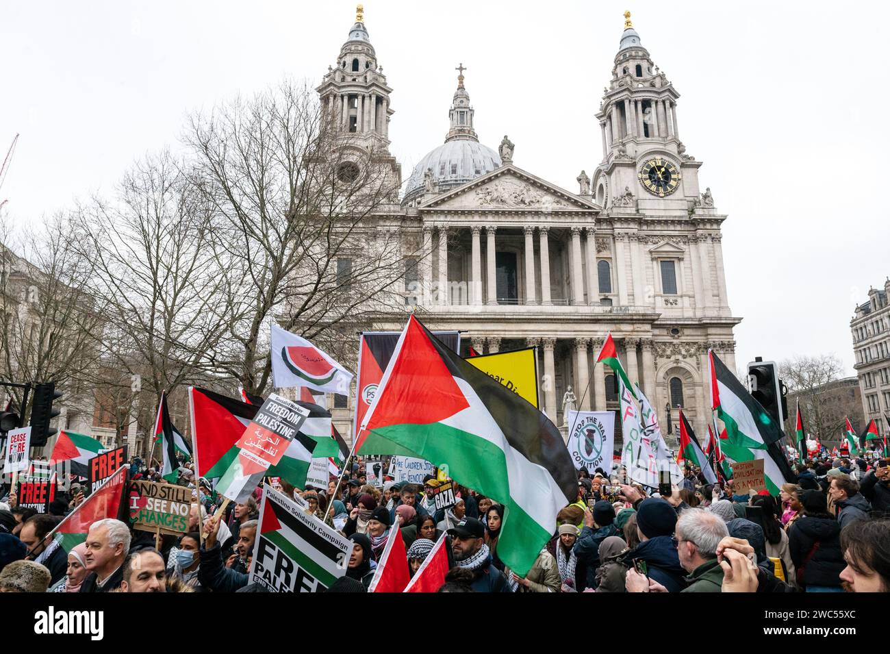 London, UK. 13 January 2024. Thousands march for the ‘National March ...