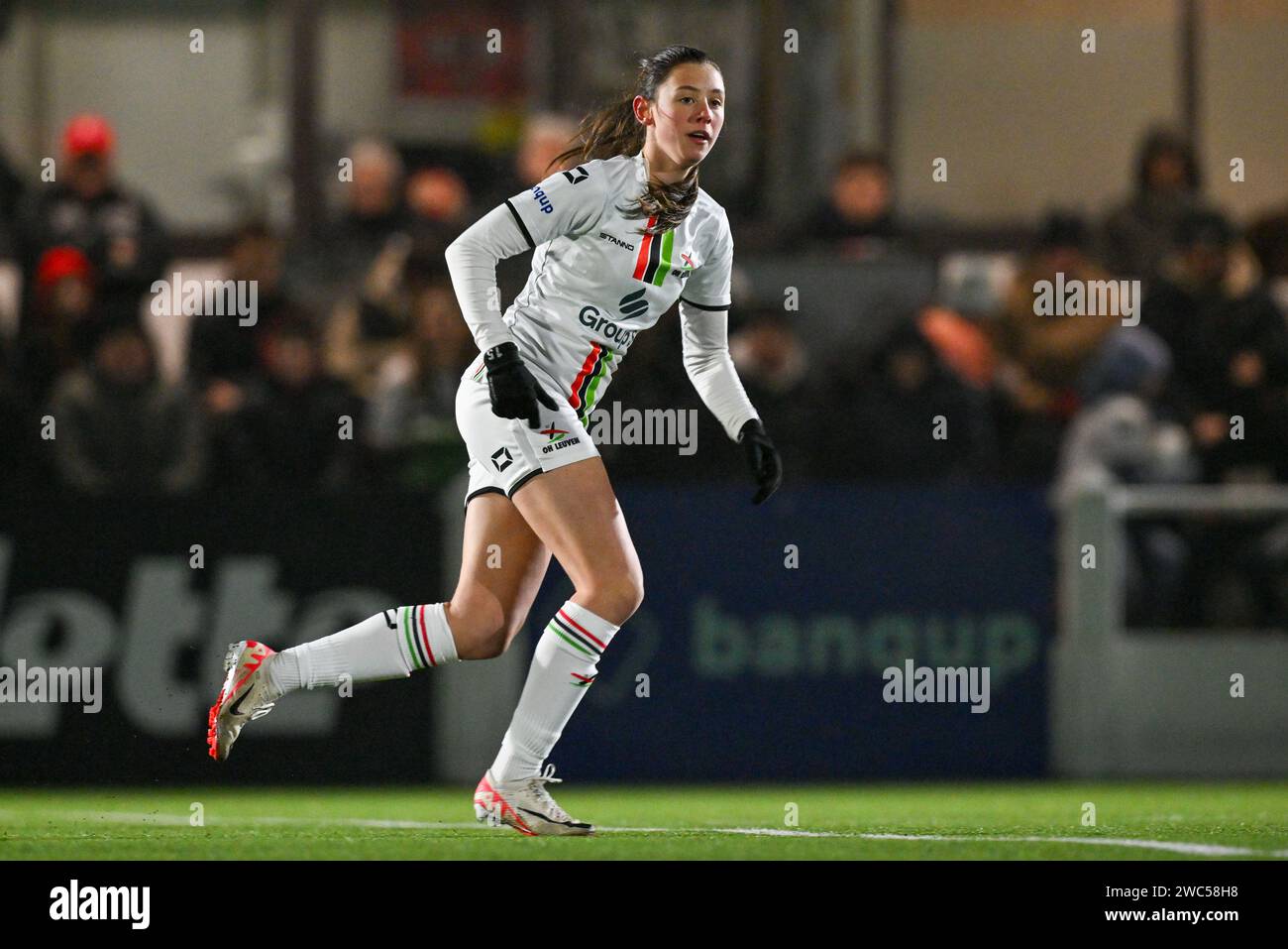 Aurelie Reynders (15) of OHL pictured during a female soccer game ...