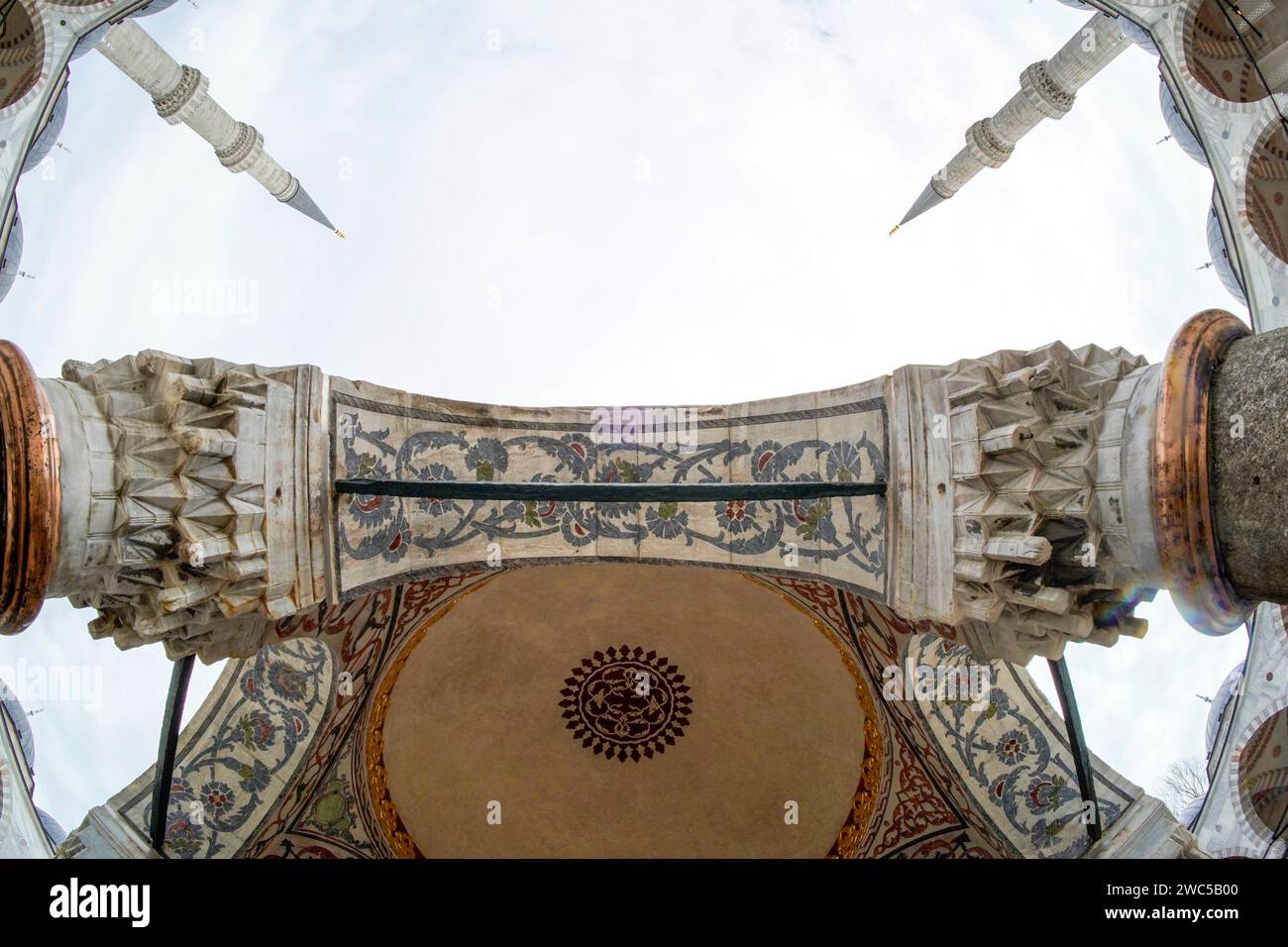 The Sultanahmet Blue Mosque in Istanbul, Turkey Stock Photo - Alamy